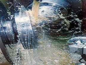 切削液消泡劑應(yīng)用場景