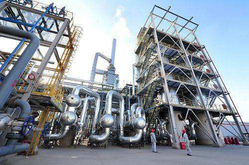 煉油消泡劑應(yīng)用圖 煉油消泡劑應(yīng)用圖